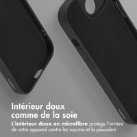 imoshion Coque Couleur avec MagSafe Apple iPhone 15 - Noir