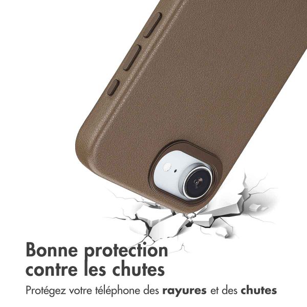 Accezz Coque arrière en cuir avec MagSafe Apple iPhone 16e - Marron café