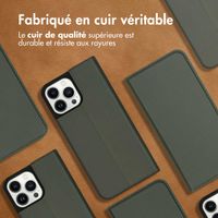 Accezz Étui de téléphone Slim Folio en cuir de qualité supérieure Apple iPhone 13 Pro Max - Vert