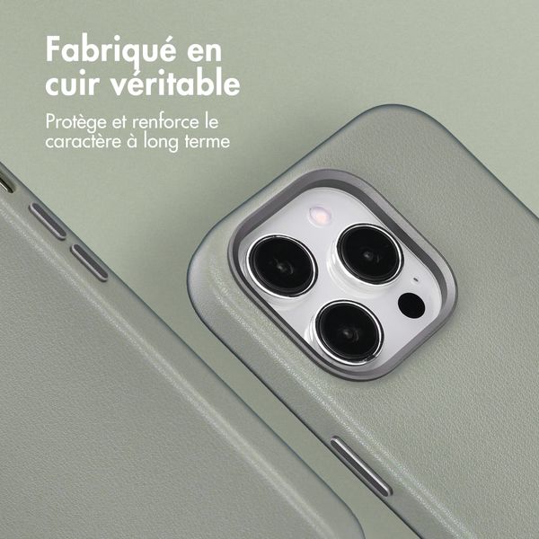 Accezz Coque arrière en cuir avec MagSafe Apple iPhone 14 Pro - Light Grey