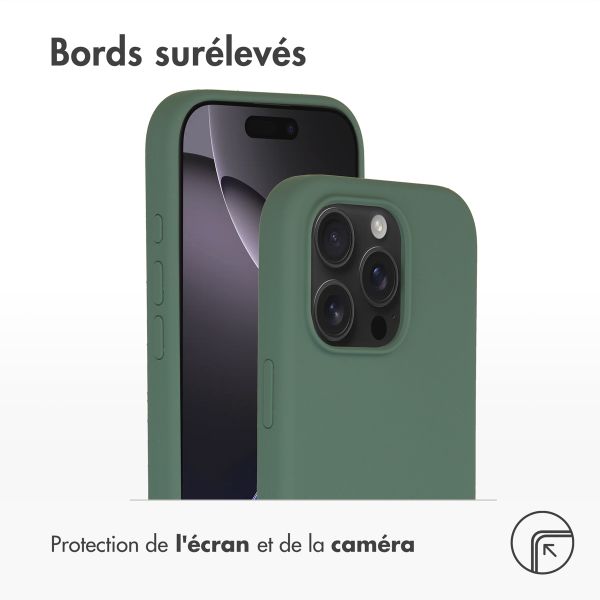 Accezz Coque Liquid Silicone avec MagSafe iPhone 16 Pro - Vert foncé