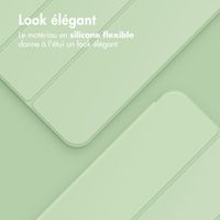 Accezz Étui de téléphone portefeuille Smart Silicone iPad Air 11 pouces (2024) M2 / Air 5 (2022) / iPad Air 4 (2020) - Vert clair