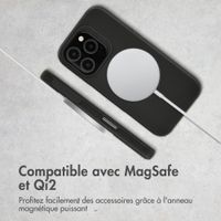 Accezz Coque Tough avec MagSafe Apple iPhone 15 Pro - Noir
