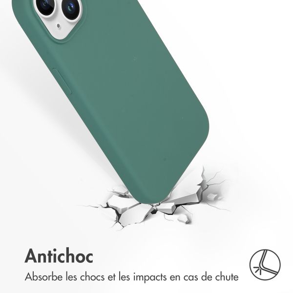 Accezz Coque Liquid Silicone iPhone 15 - Vert foncé