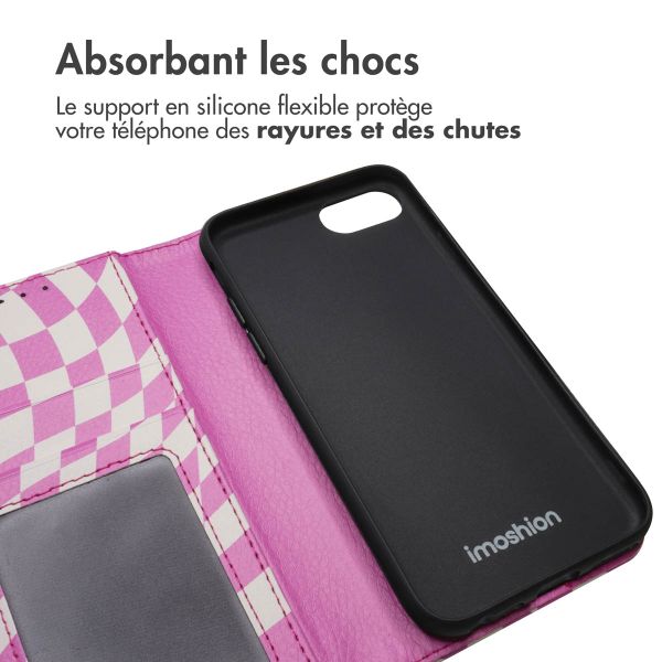 imoshion ﻿Étui de téléphone portefeuille Design iPhone SE (2022 / 2020) / 8 / 7 / 6(s) - Retro Pink