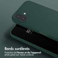 Selencia Coque silicone avec cordon amovible iPhone 16 - Vert foncé