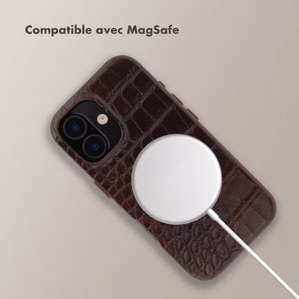 Selencia Coque arrière Croco avec MagSafe Apple iPhone 16 - Choco Brown