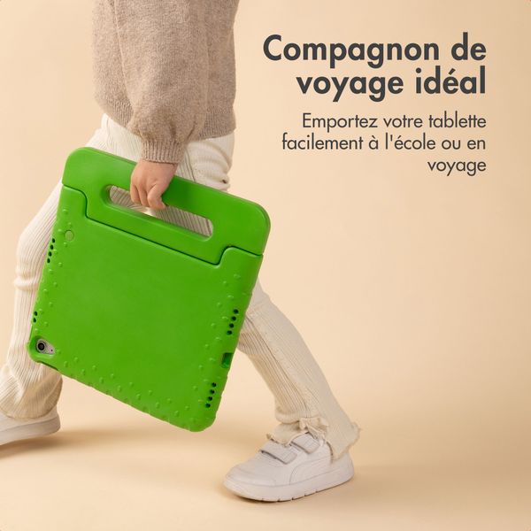 imoshion Coque kidsproof avec poignée Samsung Galaxy Tab A11 / A9 8.7 pouces - Vert