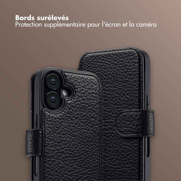 Selencia Étui Riva avec MagSafe et cordon de téléphone Apple iPhone 16 - Noir