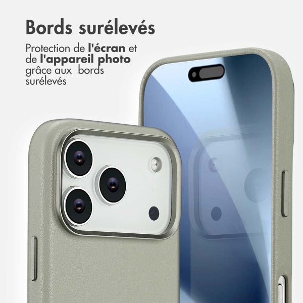 Accezz Coque arrière en cuir avec MagSafe Apple iPhone 17 Pro - Light Grey