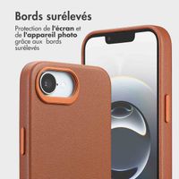 Accezz Étui de télephone portefeuille en cuir 2-en-1 avec MagSafe Apple iPhone 16e - Sienna Brown