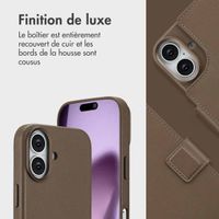 Accezz Étui de télephone portefeuille en cuir 2-en-1 avec MagSafe Apple iPhone 17 - Marron café