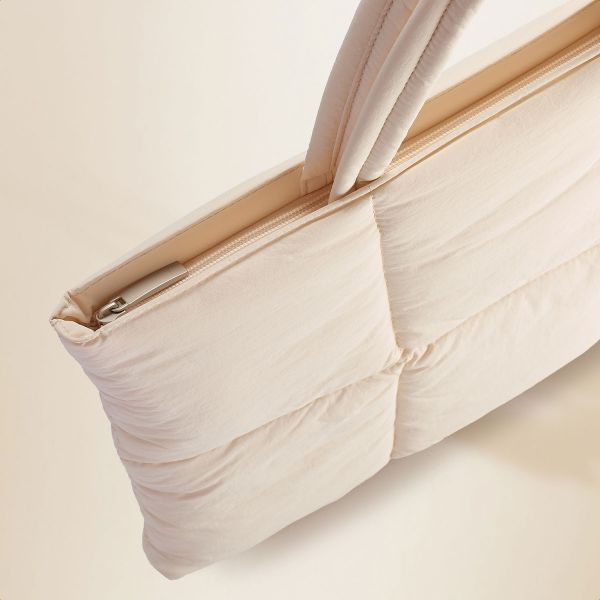 Selencia Sac ordinateur portables Vaya Puffy 16 pouces - Soft Ivory