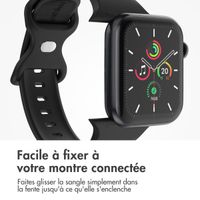 imoshion Bracelet en silicone⁺ Apple Watch Series 1 t/m 9 / SE (38/40/41 mm) | Series 10 / 11 (42 mm) - Taille S/M - Noir