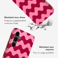 Selencia Coque arrière Vivid Samsung Galaxy S24 FE - Wave Vibes Lipstick