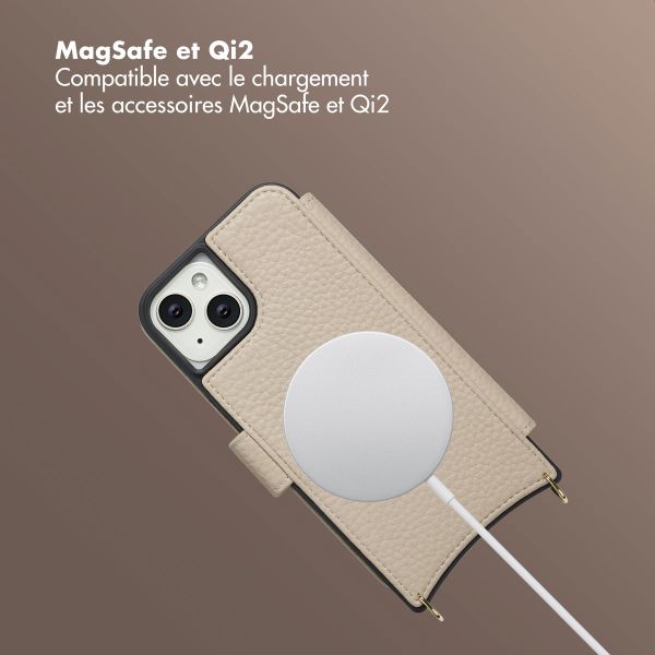 Selencia Étui Riva avec MagSafe et cordon de téléphone Apple iPhone 14 / 13 - Beige