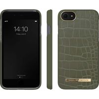 iDeal of Sweden Coque Atelier iPhone SE (2022 / 2020) / 8 / 7 / 6(s) - Khaki Croco