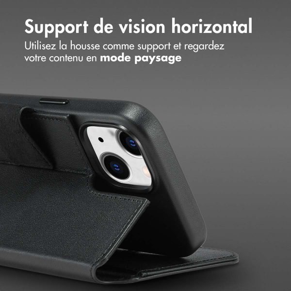 Accezz Étui de téléphone portefeuille en cuir 2-en-1 avec MagSafe iPhone 15 - Onyx Black