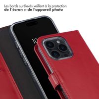 Selencia Étui de téléphone portefeuille en cuir véritable iPhone 16 Pro - Rouge