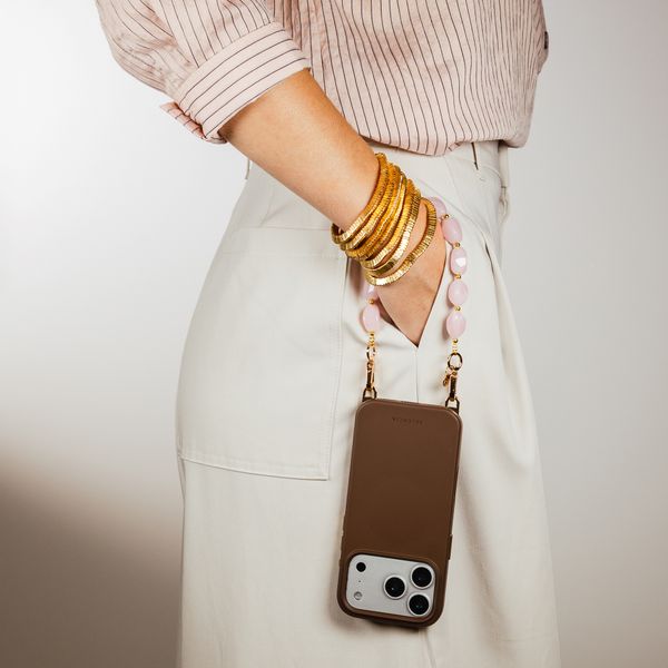 Selencia Coque arrière Rivièra avec MagSafe avec crochets amovibles iPhone 12 / 12 Pro - Choco Brown