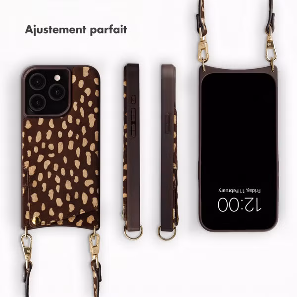 Selencia Nova coque arrière en cuir véritable avec porte-cartes Apple iPhone 15 Pro - Fawn Chic