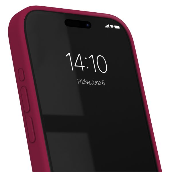 iDeal of Sweden Coque Silicone Apple iPhone 14 Pro - Cranberry