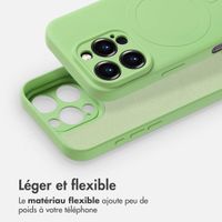 imoshion Coque Couleur avec MagSafe iPhone 16 Pro - Vert