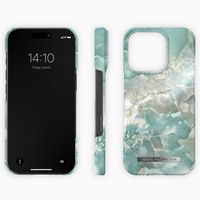 iDeal of Sweden Coque Fashion Apple iPhone 16 Pro Max - Azura Marble