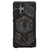 UAG Coque arrière Monarch Pro Samsung Galaxy S25 Ultra - Forged Carbon
