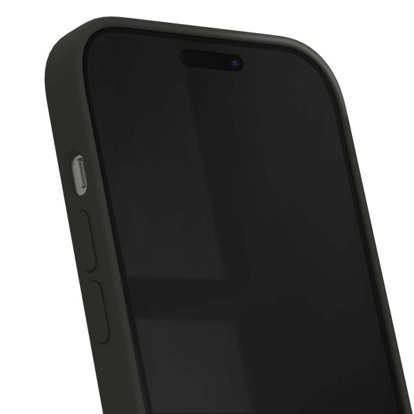 iDeal of Sweden Coque Silicone iPhone 15 - Black