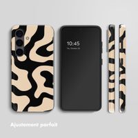 Selencia Coque arrière Vivid avec MagSafe Samsung Galaxy S24 - Art Wave Black