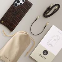 Selencia Coque de télephone Nova Croco avec cordon et porte-cartes Samsung Galaxy S25 Ultra - Choco Brown