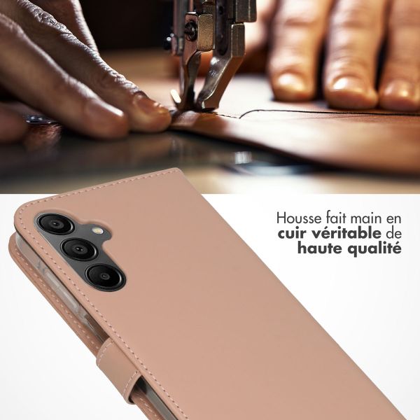 Selencia Étui portefeuille en cuir véritable Samsung Galaxy A15 (5G/4G) - Dusty Pink