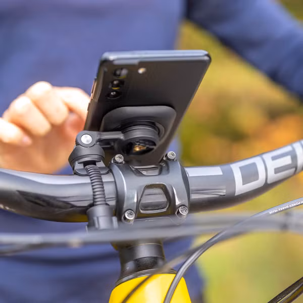 SP Connect ﻿Interface universelle SPC+ - Adaptateur pour accessoires SP Connect+ - Noir