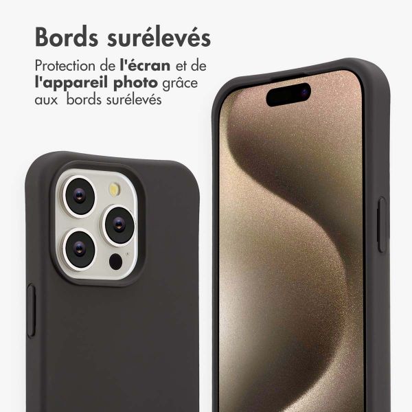 imoshion Coque arrière Color avec cordon amovible et MagSafe Apple iPhone 15 Pro - Black Coffee