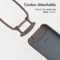 imoshion Coque arrière Color avec cordon amovible et MagSafe Apple iPhone 16 - Black Coffee