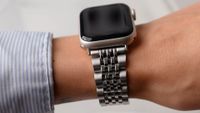 Burga Bracelet en acier Apple Watch Series 1 á 10 / SE / Ultra (2) (44/45/46/49 mm) - Chic Royal - Argent