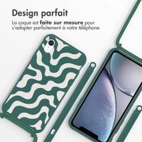 imoshion Coque design en silicone avec cordon Apple iPhone Xr - Petrol Green Groovy