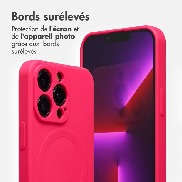 imoshion Coque Couleur avec MagSafe Apple iPhone 13 Pro - Neon Pink