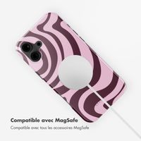 Selencia Coque arrière Vivid Tough avec MagSafe iPhone 16 - Wavy Swirl Pink Plum