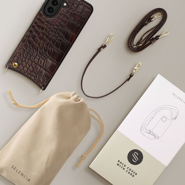 Selencia Coque de télephone Nova Croco avec cordon et porte-cartes Samsung Galaxy A57 (5G) - Choco Brown