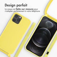 imoshion ﻿Coque en silicone avec cordon iPhone 12 (Pro) - Jaune