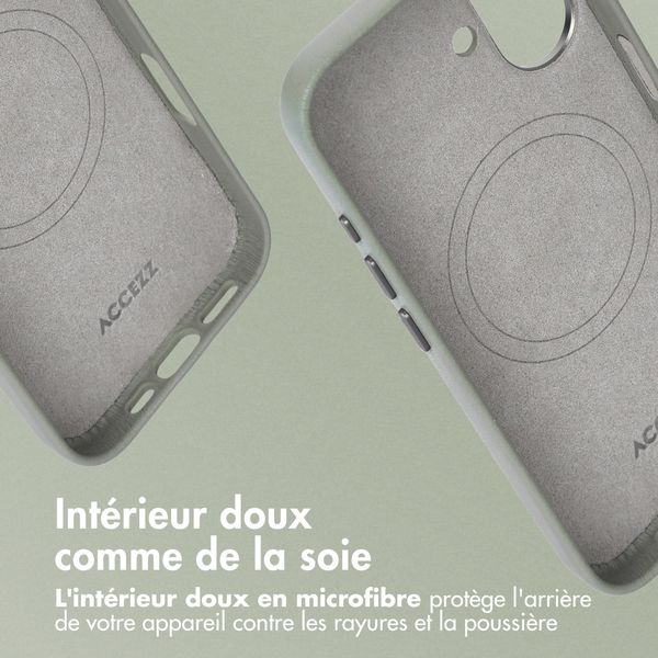 Accezz Coque arrière en cuir avec MagSafe Apple iPhone 16 - Light Grey