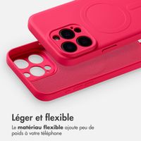 imoshion Coque Couleur avec MagSafe Apple iPhone 15 Pro Max - Neon Pink