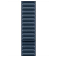 Apple Bracelet à maillons magnétique FineWoven Apple Watch Series 1 t/m 11 / SE / Ultra (44/45/46/49 mm) - Taille S/M - Baltic Blue