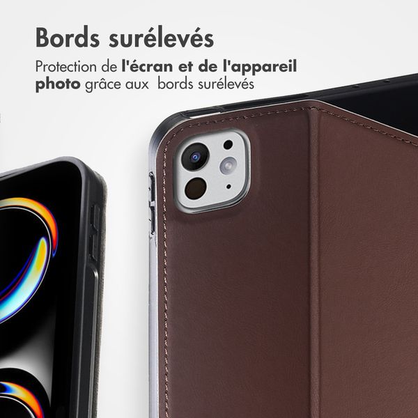Accezz Coque tablette Classic Apple iPad Pro 11 (2025) M5 / (2024) M4 - Marron