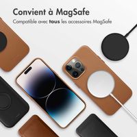 Accezz Coque arrière en cuir avec MagSafe Apple iPhone 14 Pro Max - Sienna Brown