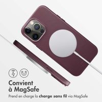 Accezz Coque arrière en cuir avec MagSafe Apple iPhone 15 Pro Max - Heath Purple