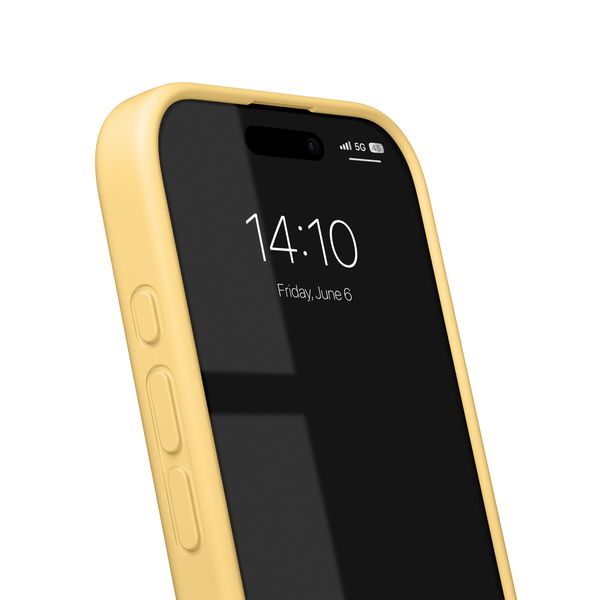 iDeal of Sweden Coque en silicone avec MagSafe Apple iPhone 16 - Soft Lemon