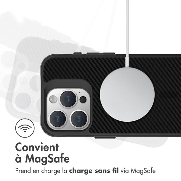 imoshion Rugged Hybrid Carbon Case avec MagSafe iPhone 15 Pro Max - Noir